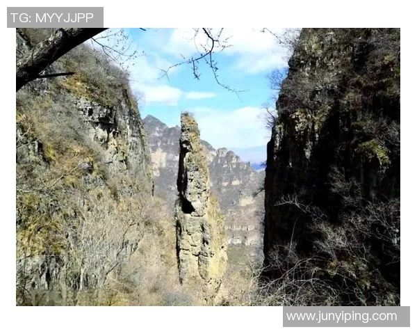 西安攀岩队的耐力挑战与训练揭秘，勇攀高峰的精神之旅